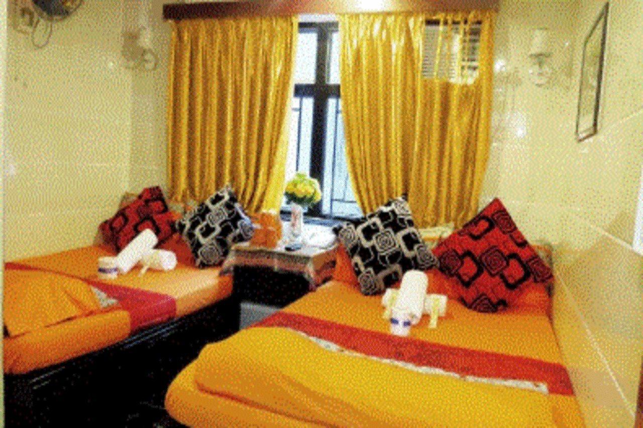 Days Hostel Block D Hong Kong Bagian luar foto