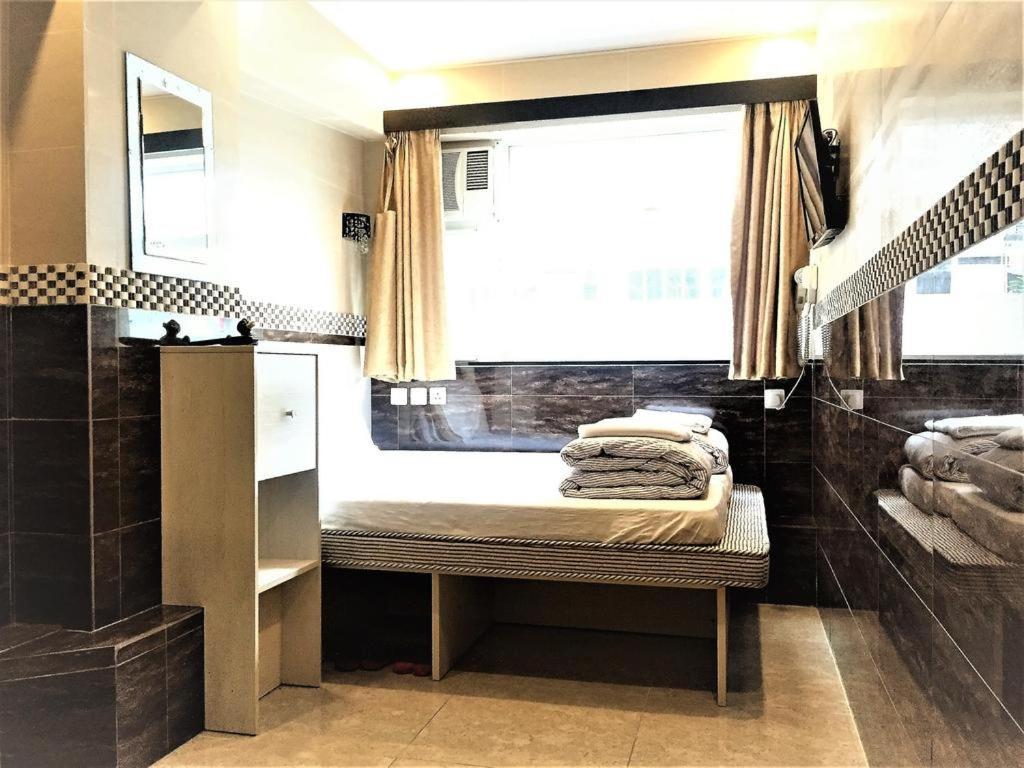 Days Hostel Block D Hong Kong Bagian luar foto
