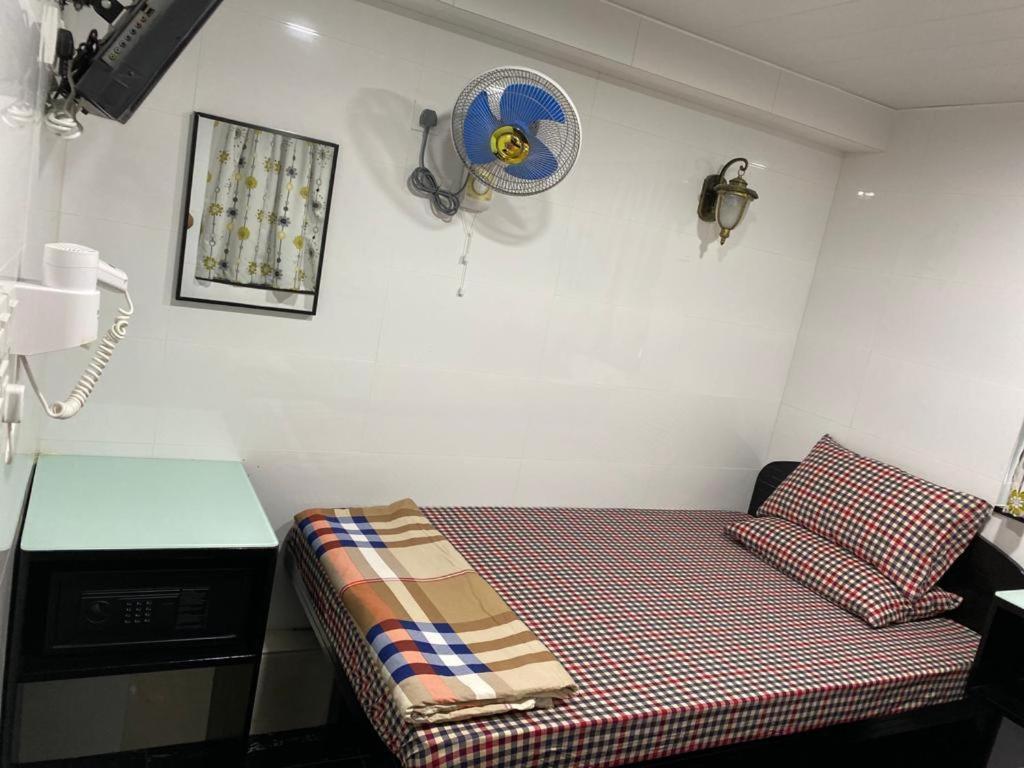 Days Hostel Block D Hong Kong Bagian luar foto